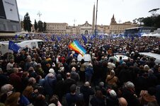 1742052764-manifestazione-roma-europa3.jpg