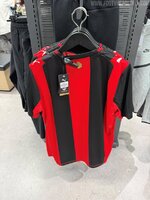 milan-26-27-home-kit (3).jpg